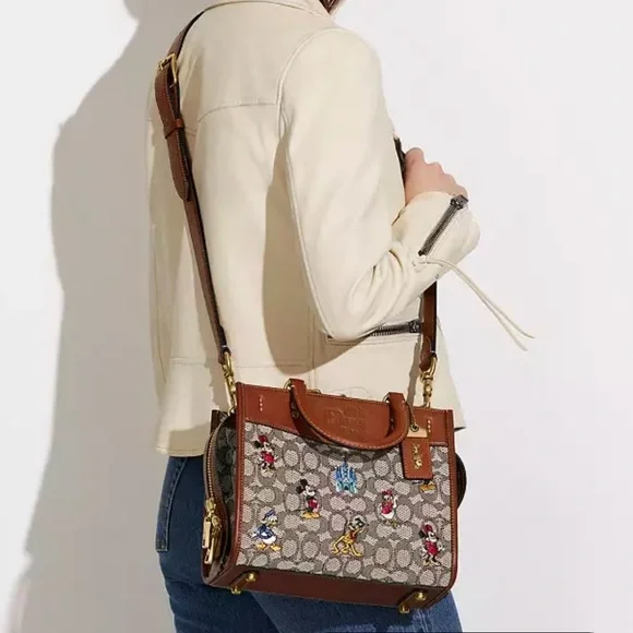 Coach x Reserve Disney 50th Anniversary Rouge 25 - Picture 3 of 7
